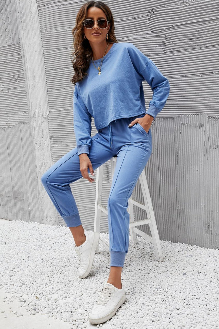 Cropped Top and Sweatpants Set - Fitnessmotivations